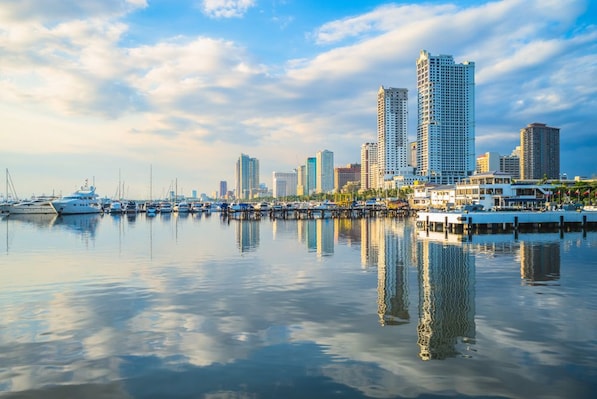 manila_landscape_destination_2