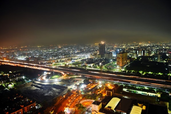 Noida_tv_destination_img_2