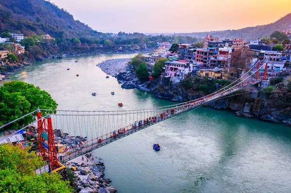 Rishikesh_tv_destination_img_2