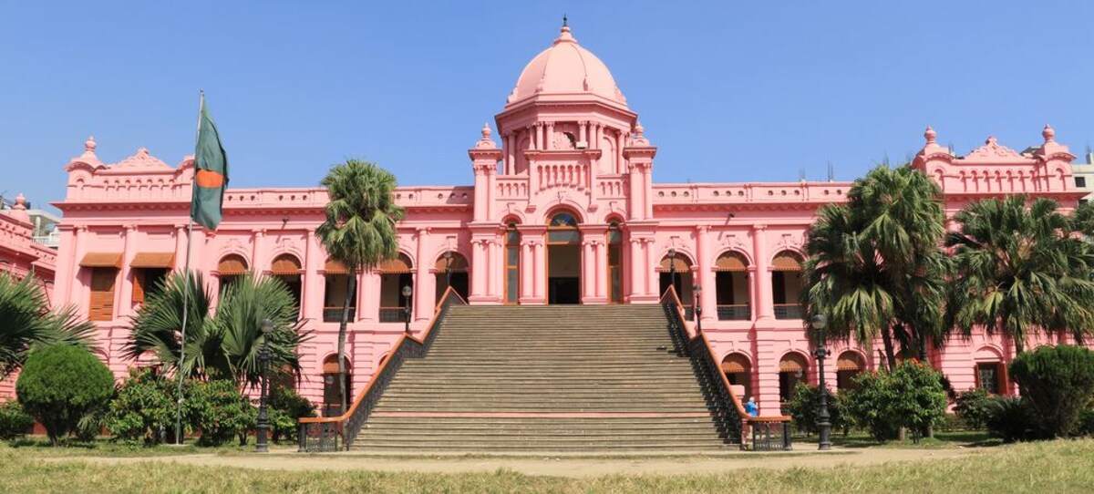 ahsan_manzil_museum_dhaka_3