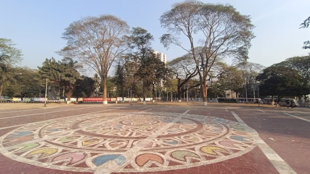 central_shaheed_minar_dhaka_2