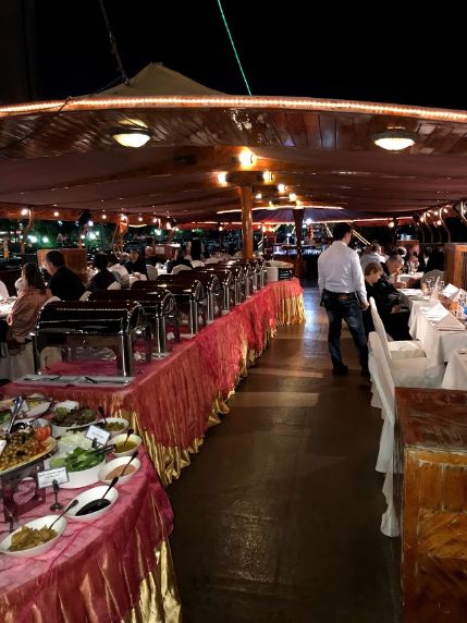 dubai_dhow_cruise_through_dubai_creek_5