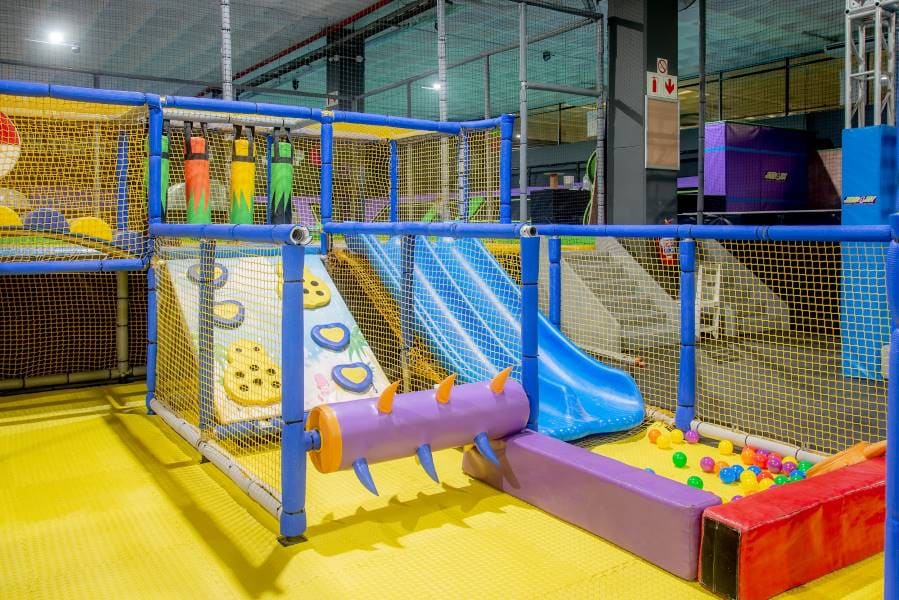 Durban_Jump4Joy_Trampoline_Park_Waterfall_4