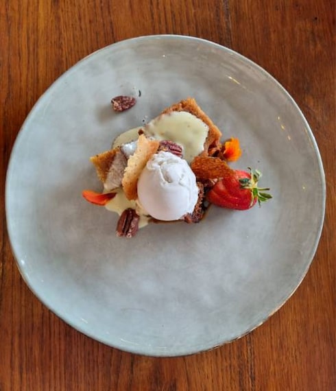 Durban_9th_Avenue_Waterside_7