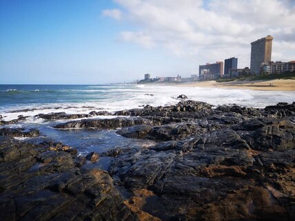 Amanzimtoti Beach