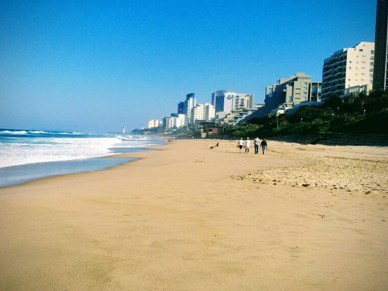 Durban_Bronze_Beach_1
