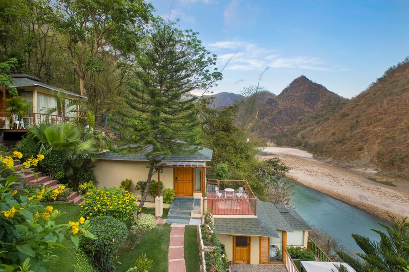 Riverside Stay