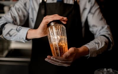 Mixology Class at H Bar