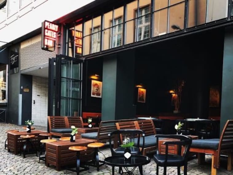 frankfurt_pearly_gates