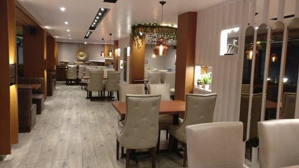 Gangtok Osm Restro Lounge Landscape Image