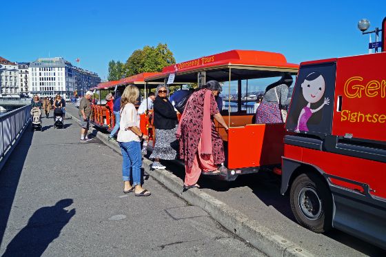 geneva_hop-on_hop-off_buses