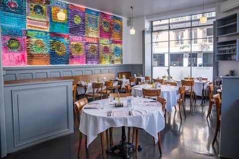 Soak in culture at Quarter des Bains