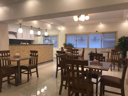 Galaxy Royal Suites Hotel