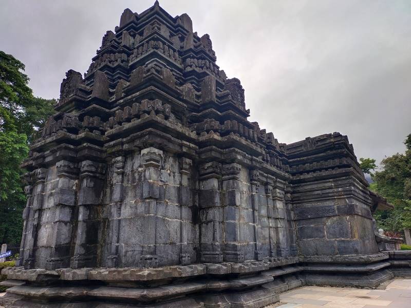 Goa_Mahadev_Temple_Tambdi_Surla_3