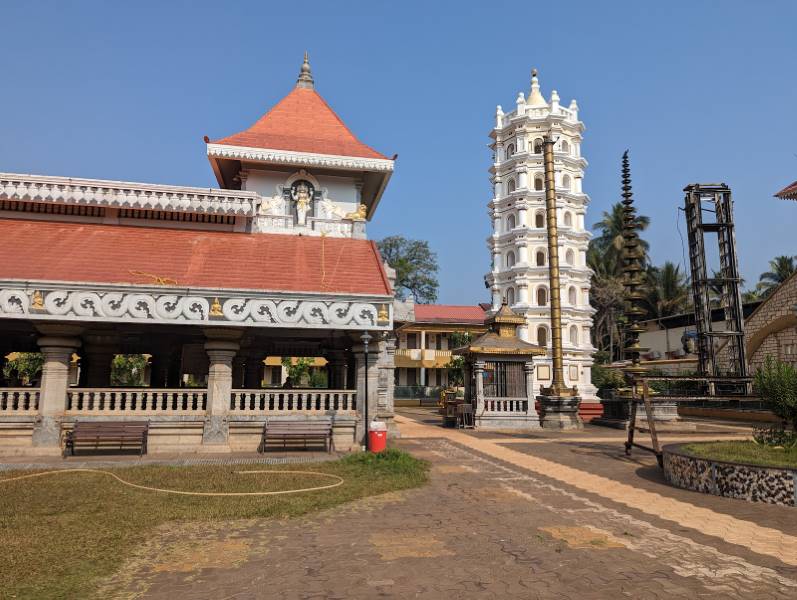 Goa_Shri_Mahalasa_Narayani_Temple_7