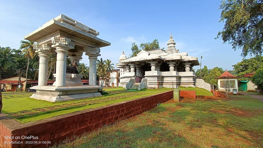 Goa_Shri_Shantadurga_Kunkalikarin_Temple_Fatorpa_6