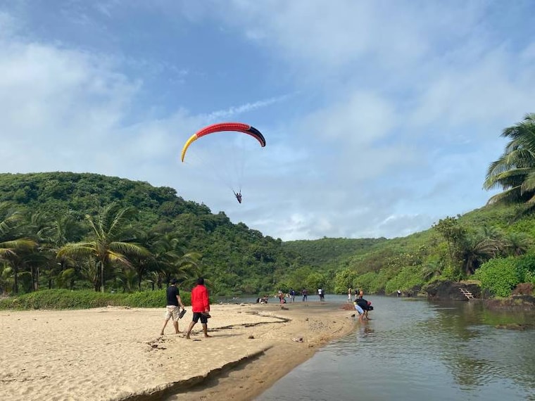 Goa_Arambol_Sweet_Water_Lake_9