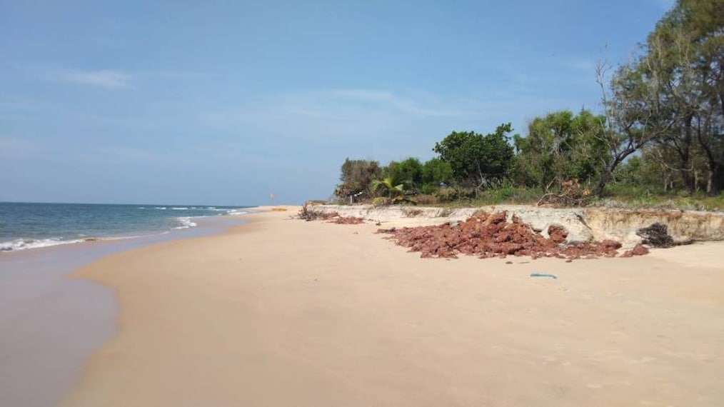 Goa_Mobor_Beach_South_Goa_4