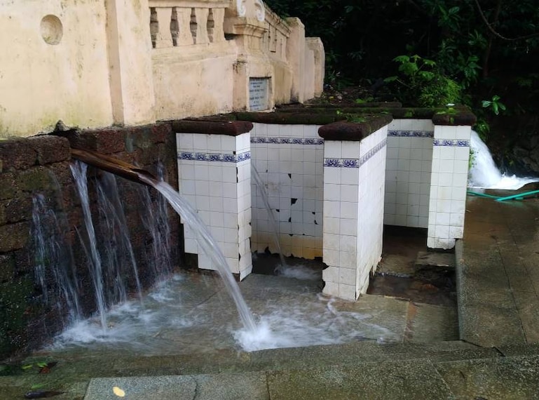 Goa_Pompurba_Spring_North_Goa_10