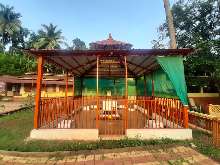 Goa_Shri_Dattatreya_Temple_Sankhalim_7