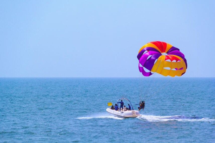 Parasailing_1