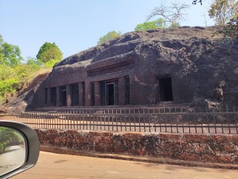 Arvalem Caves