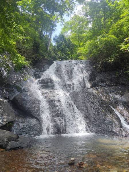 Goa_Bamanbudo_Waterfalls_2