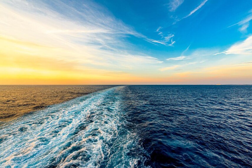 Sightseeing_&_Dinner_Cruise_2