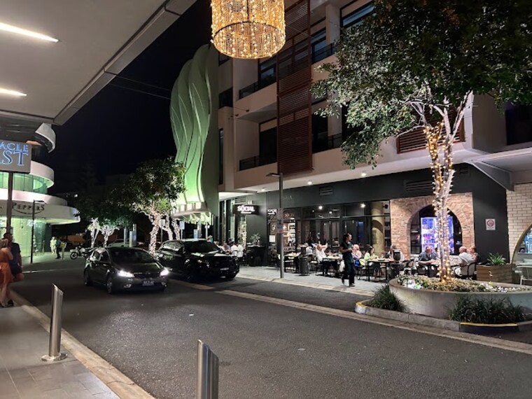 Social_Eating_House_1