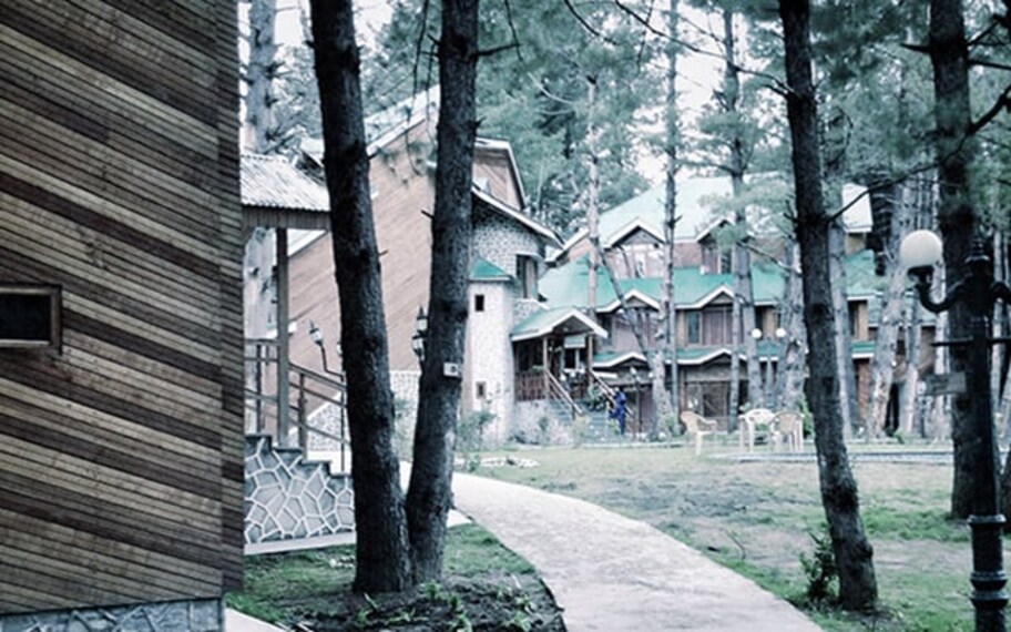 Gulmarg Grand Mumtaz Resorts Landscape Image
