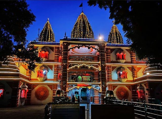 Mata_sheetala_mandir_1