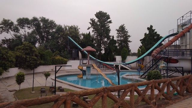 Wet_wild_water_park_2