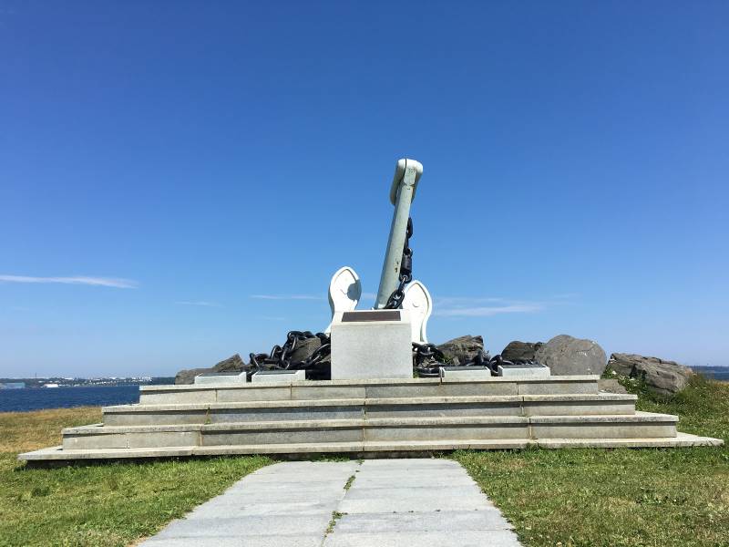 Halifax_Black_Rock_Beach_8