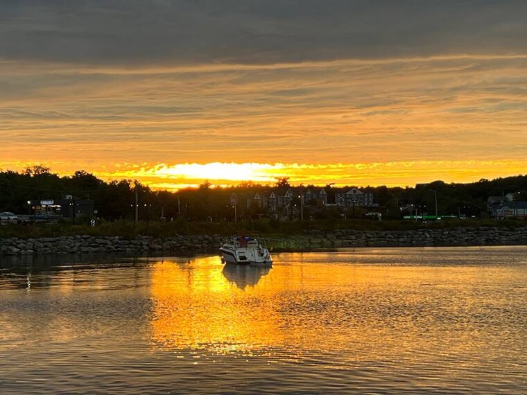 Halifax_Bedford_Waterfront_5