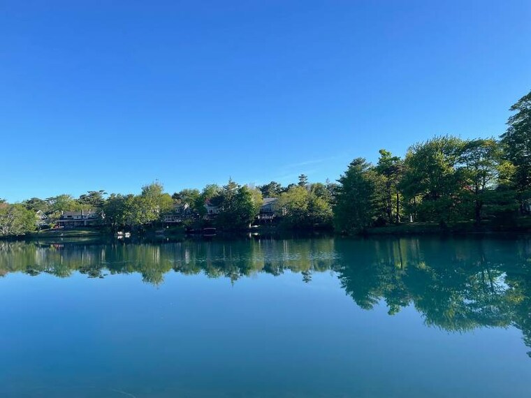 Halifax_Chocolate_Lake_2