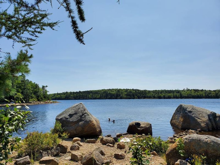Halifax_Long_Lake_Provincial_Park_1