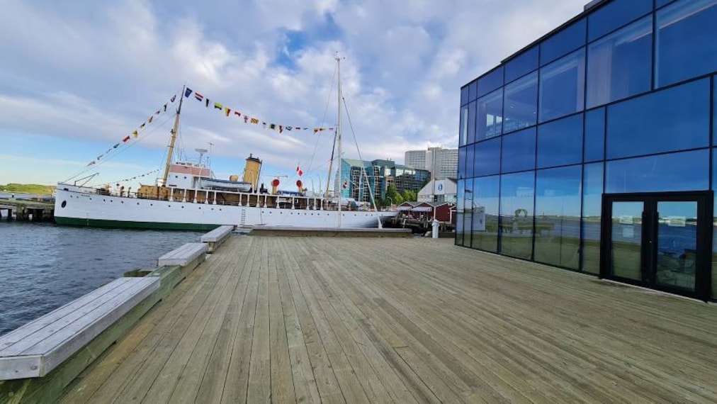 Halifax_Waterfront_7