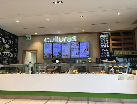 Cultures
