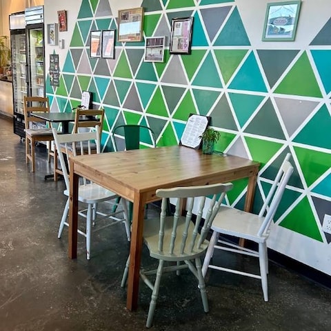 Springhouse Market