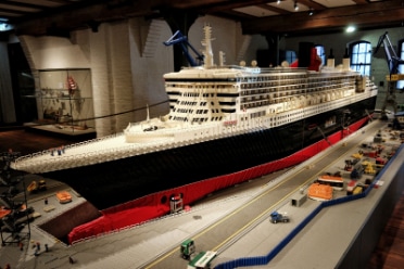 Hamburg_International_Maritime_Museum_4