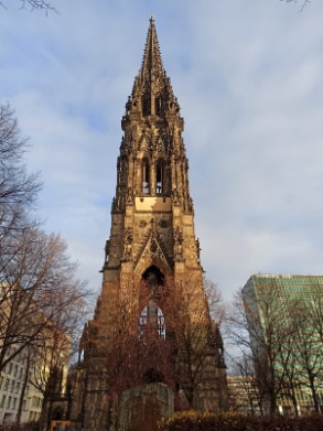 Hamburg_St_Nikolai_Memorial_6