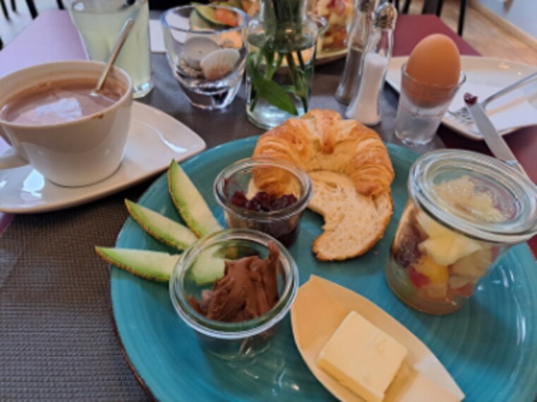 Hamburg_Cafe_Elbfaire_10