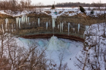 Hamilton_Devils_Punchbowl_Conservation_Area_8