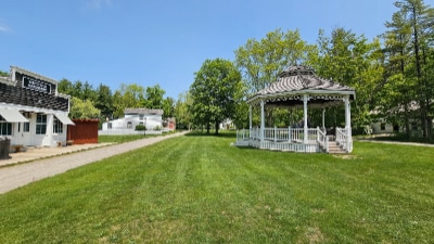 Hamilton_Westfield_Heritage_Village_4