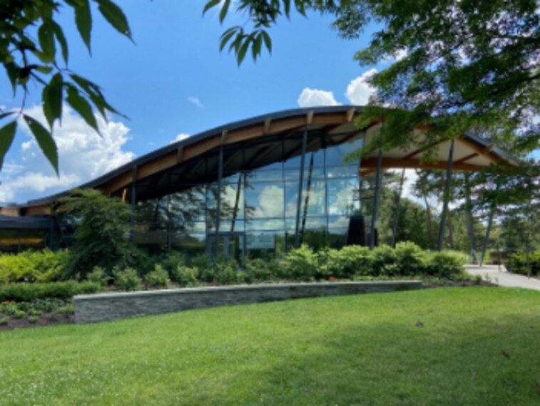 Hamilton_Royal_Botanical_Gardens_Rock_Garden_1