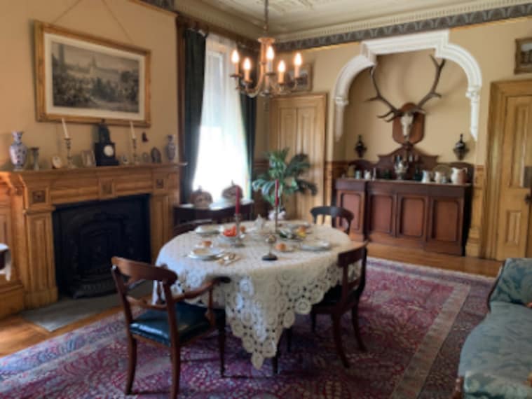 Hamilton_Whitehern_Historic_House_Garden_2