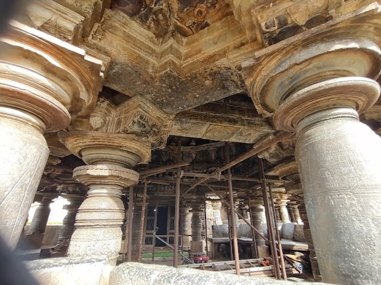 Ishvara_Temple_3