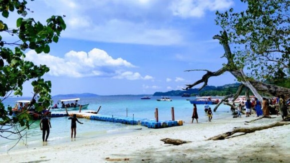 Banana Boat Rides | Havelock Island - What to Expect | Timings | Tips ...