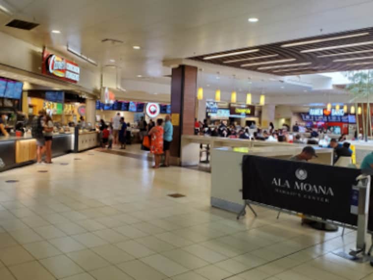 Hawaii_Ala_Moana_Center_4