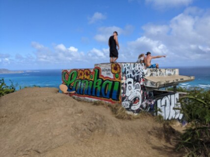 Lanikai Pillbox Trail